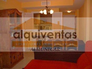 For sale of flat in Almuñécar