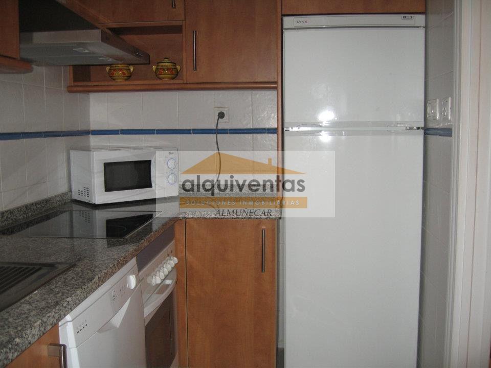 For sale of flat in Almuñécar