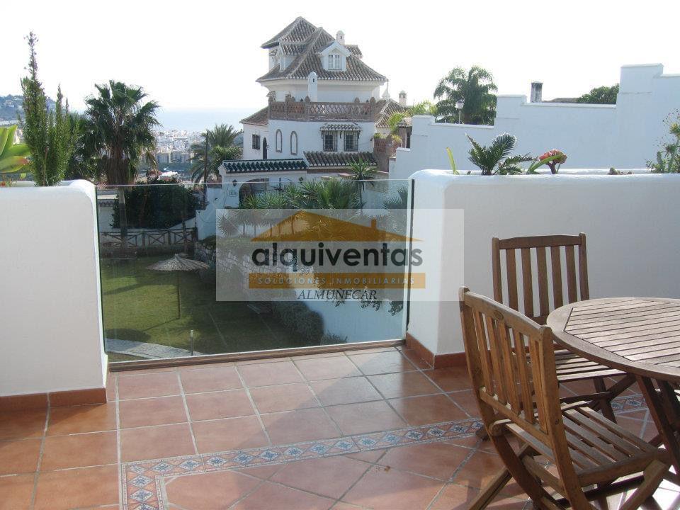 For sale of flat in Almuñécar