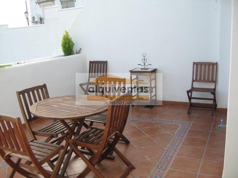 For sale of flat in Almuñécar