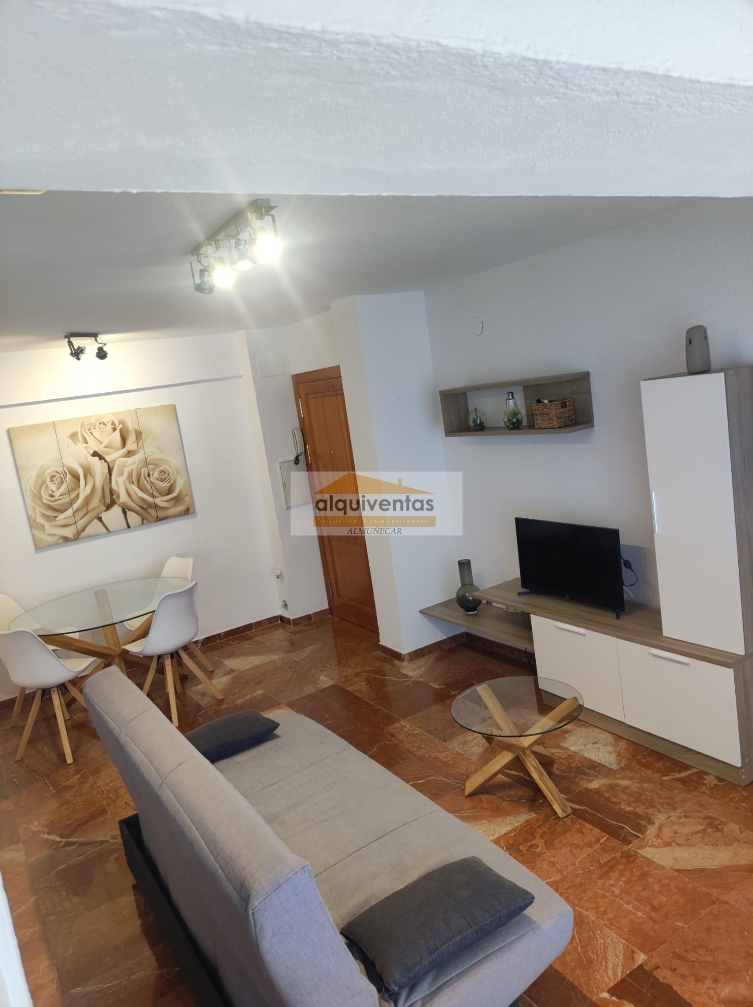 For rent of apartment in Almuñécar