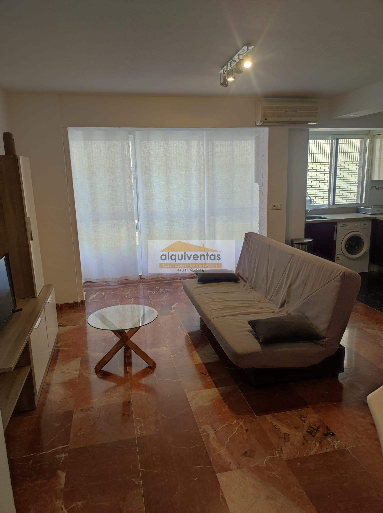 For rent of apartment in Almuñécar