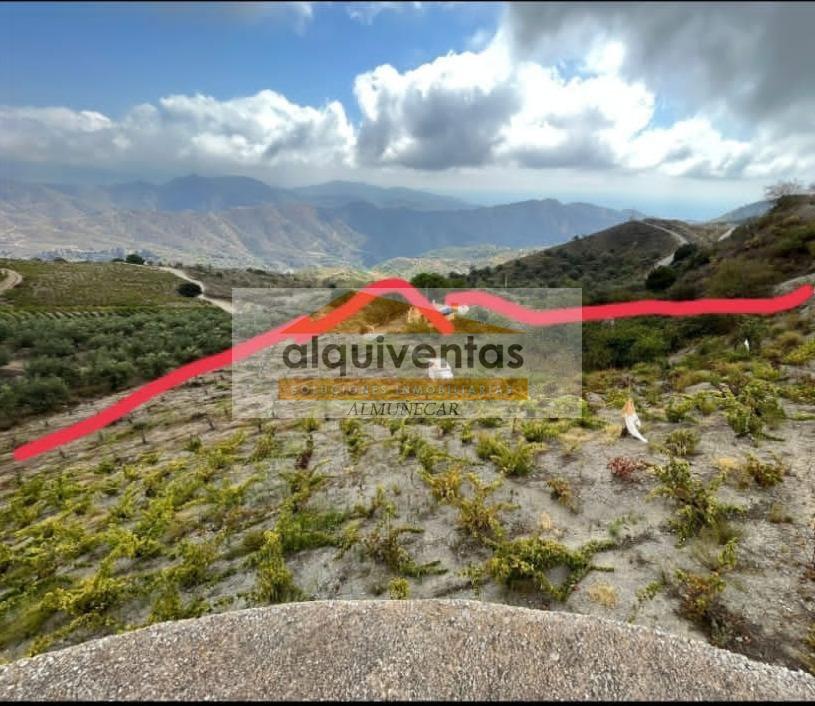 For sale of rural property in Almuñécar
