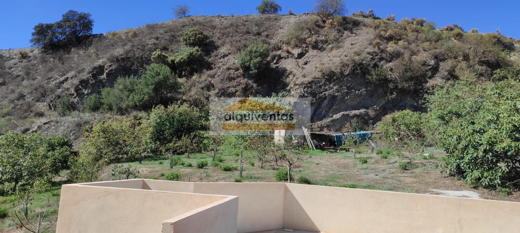 For sale of rural property in Almuñécar