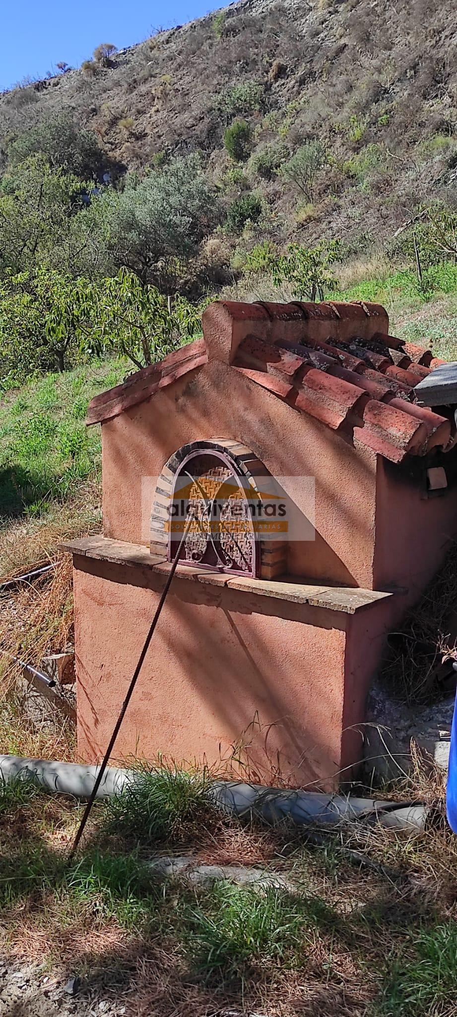 For sale of rural property in Almuñécar