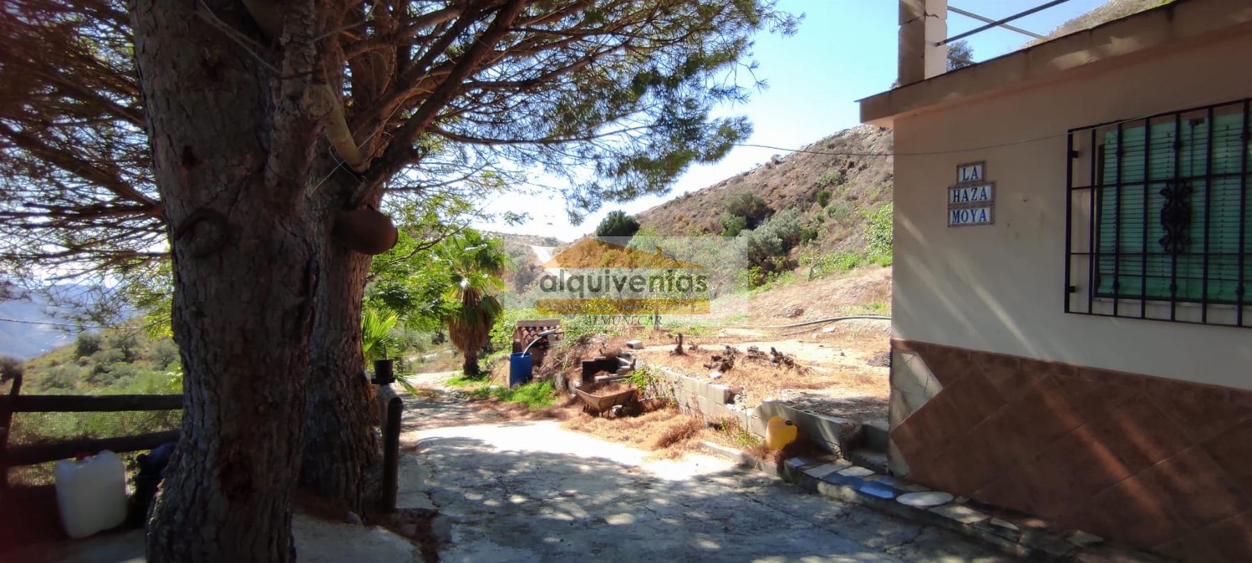 For sale of rural property in Almuñécar