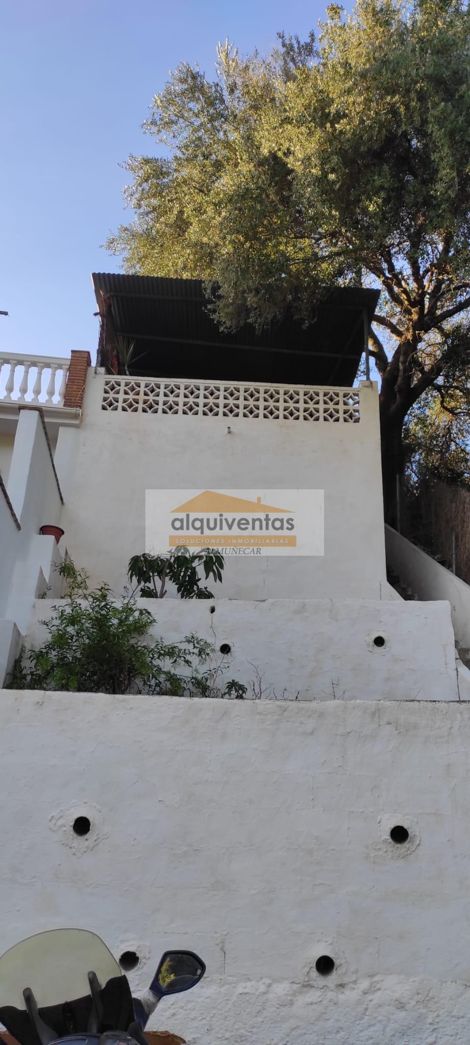For sale of rural property in Almuñécar