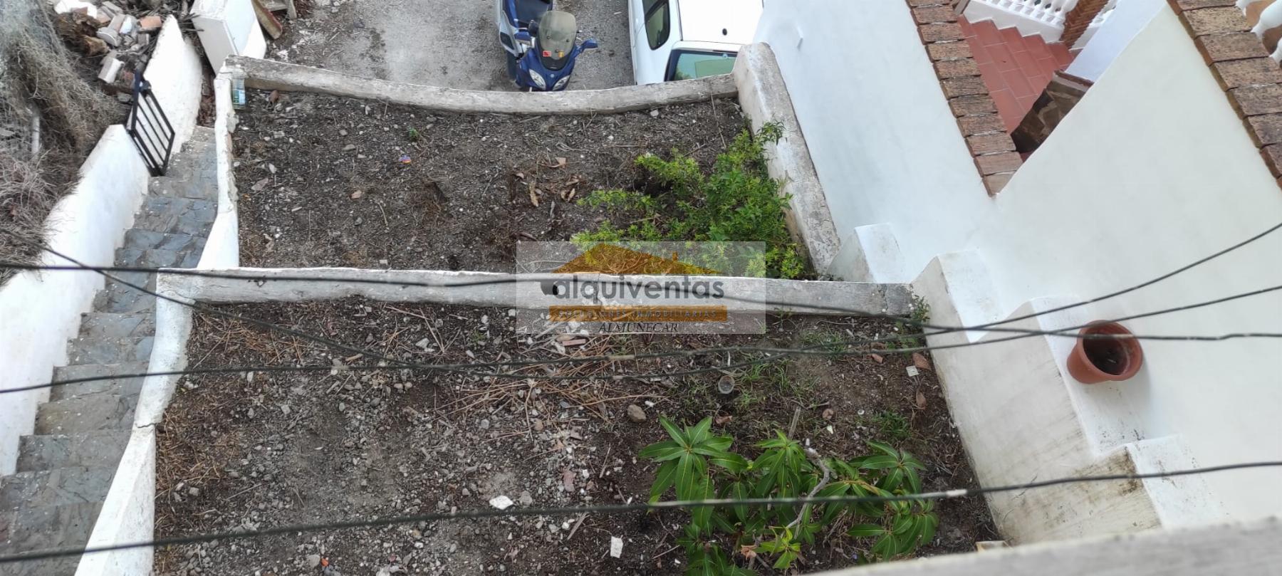 For sale of rural property in Almuñécar