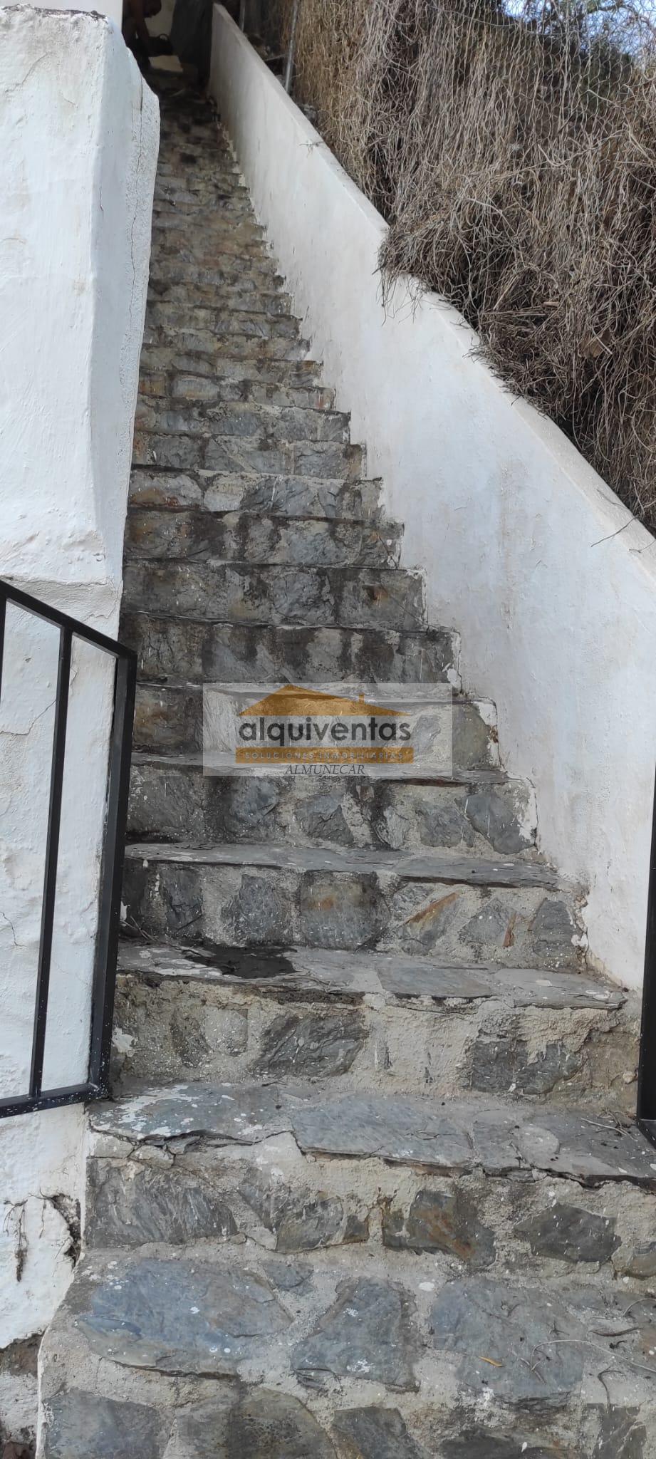 For sale of rural property in Almuñécar