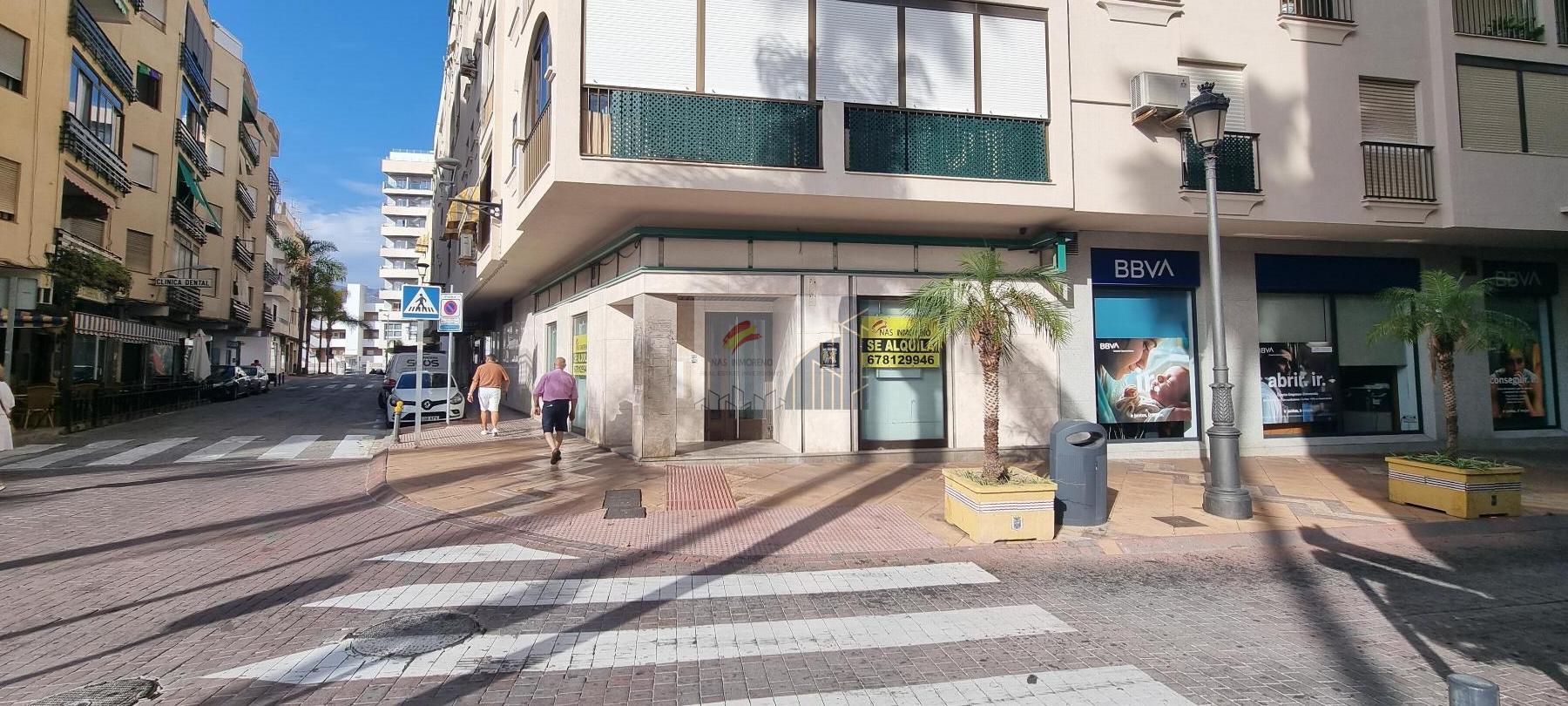 For rent of commercial in Almuñécar