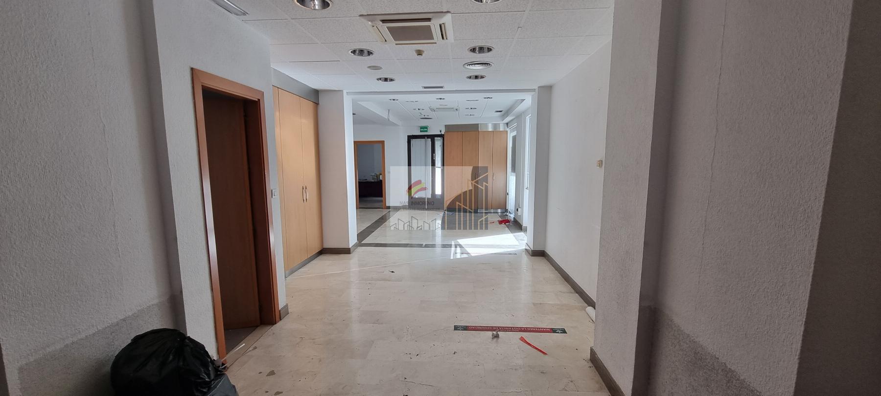 For rent of commercial in Almuñécar