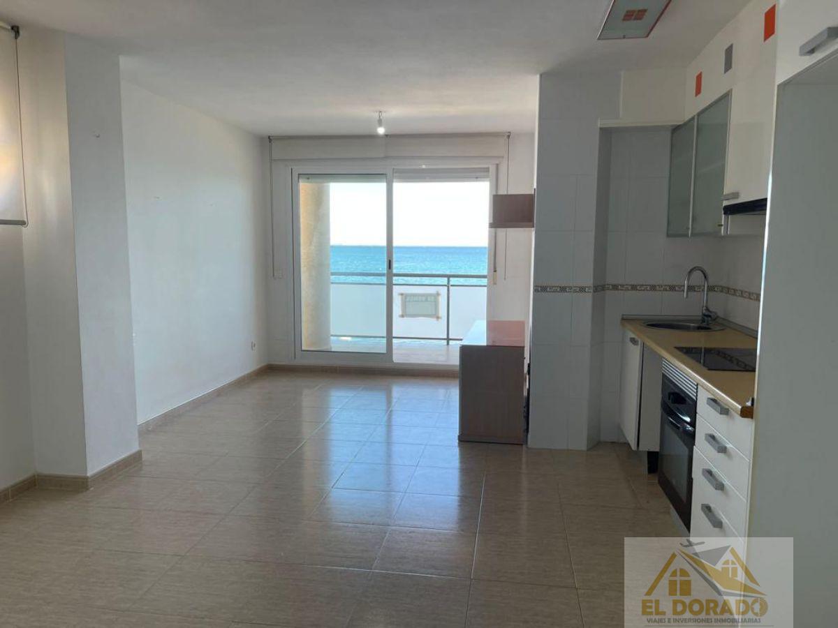 For sale of apartment in La Manga del Mar Menor
