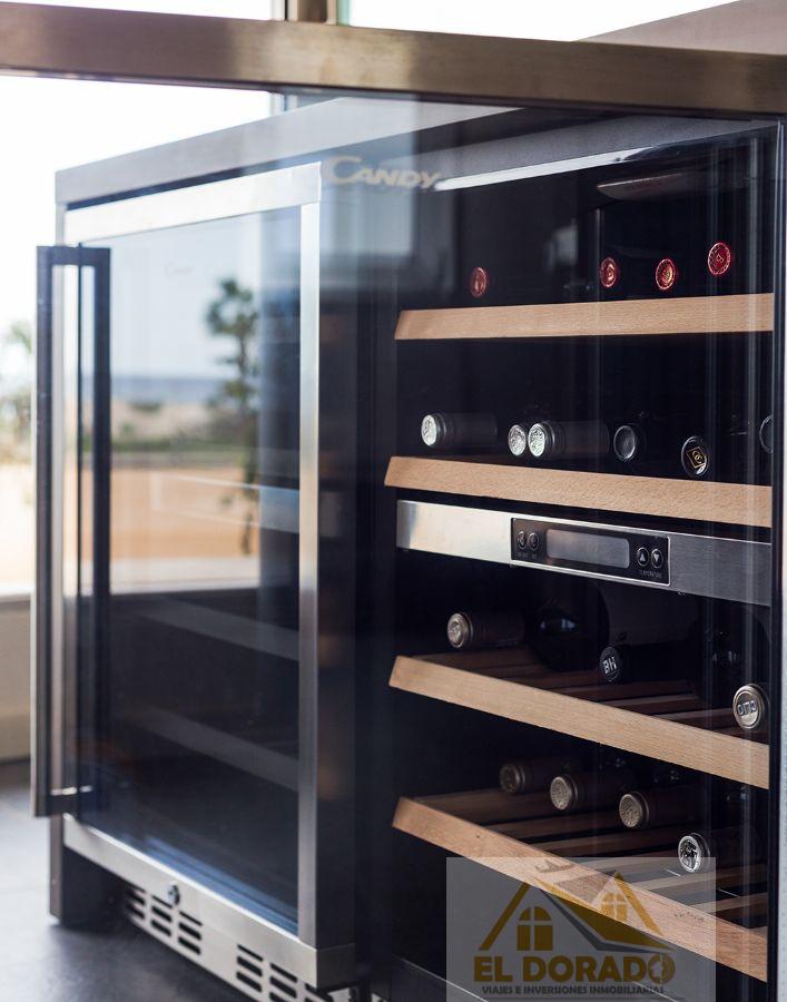 Kleiderschrank