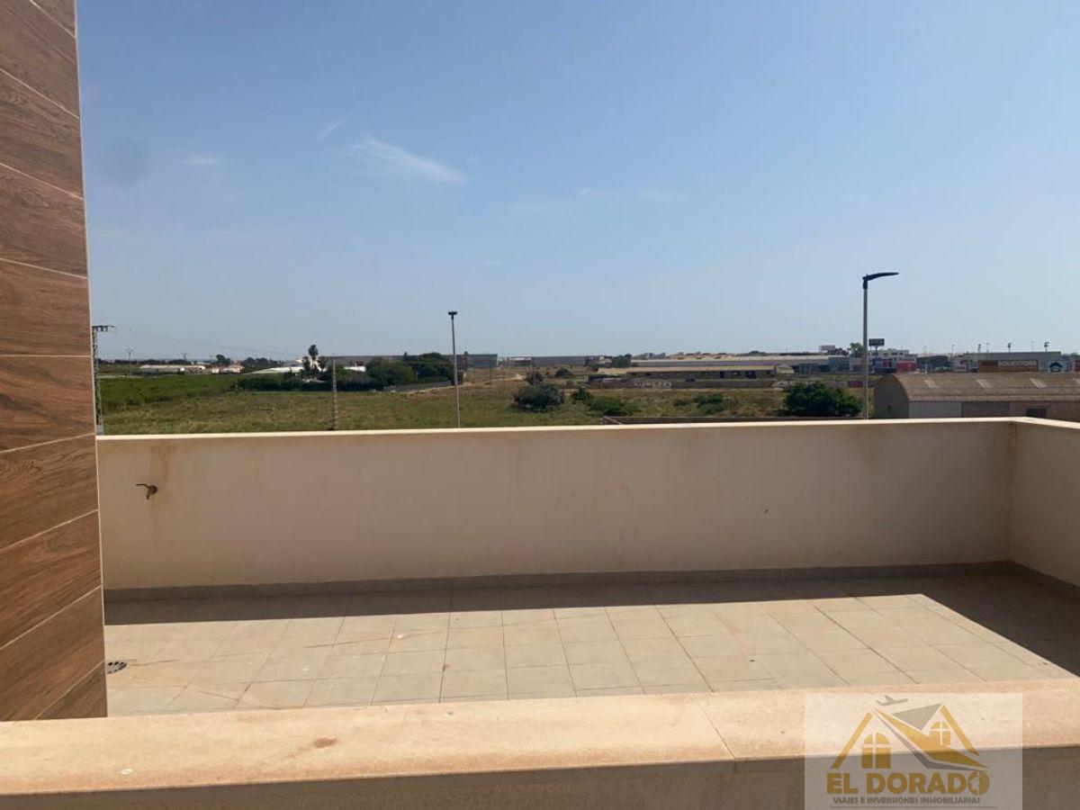 Продажа от

 Дуплекс на San Javier
