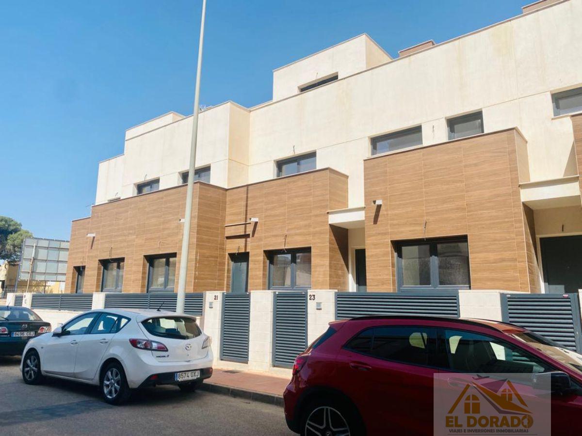 Продажа от

 Дуплекс на San Javier