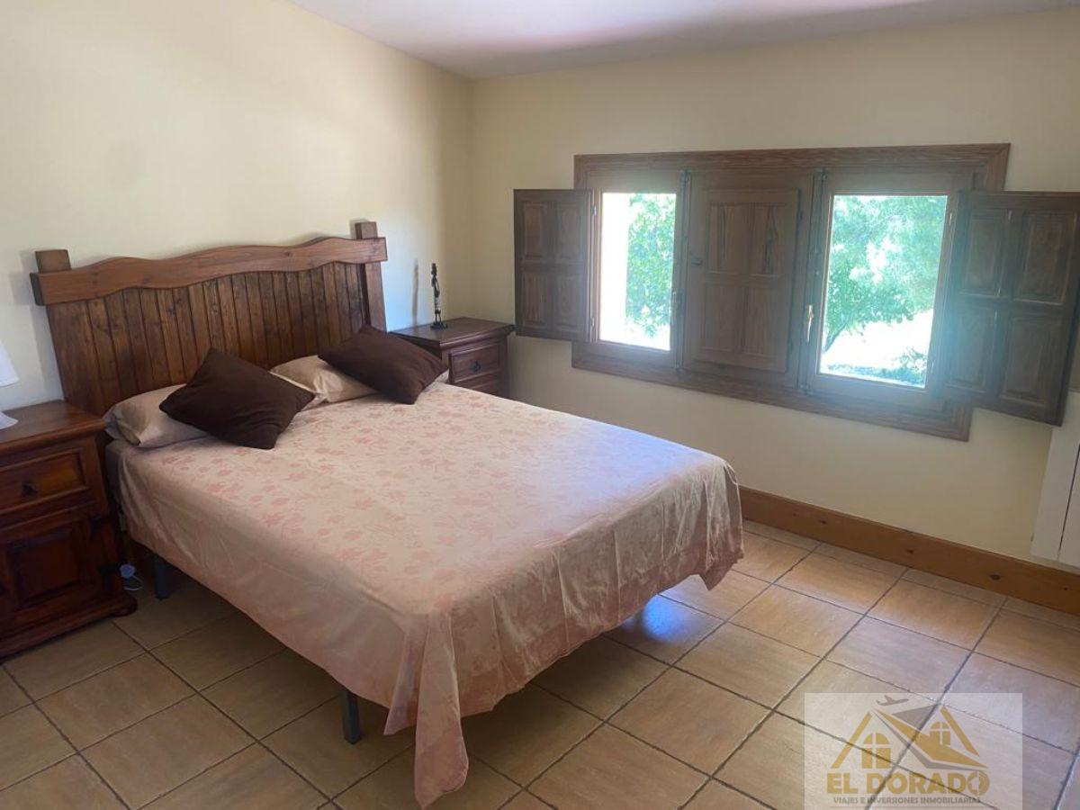 Zu verkaufen von villa in
 Abarán