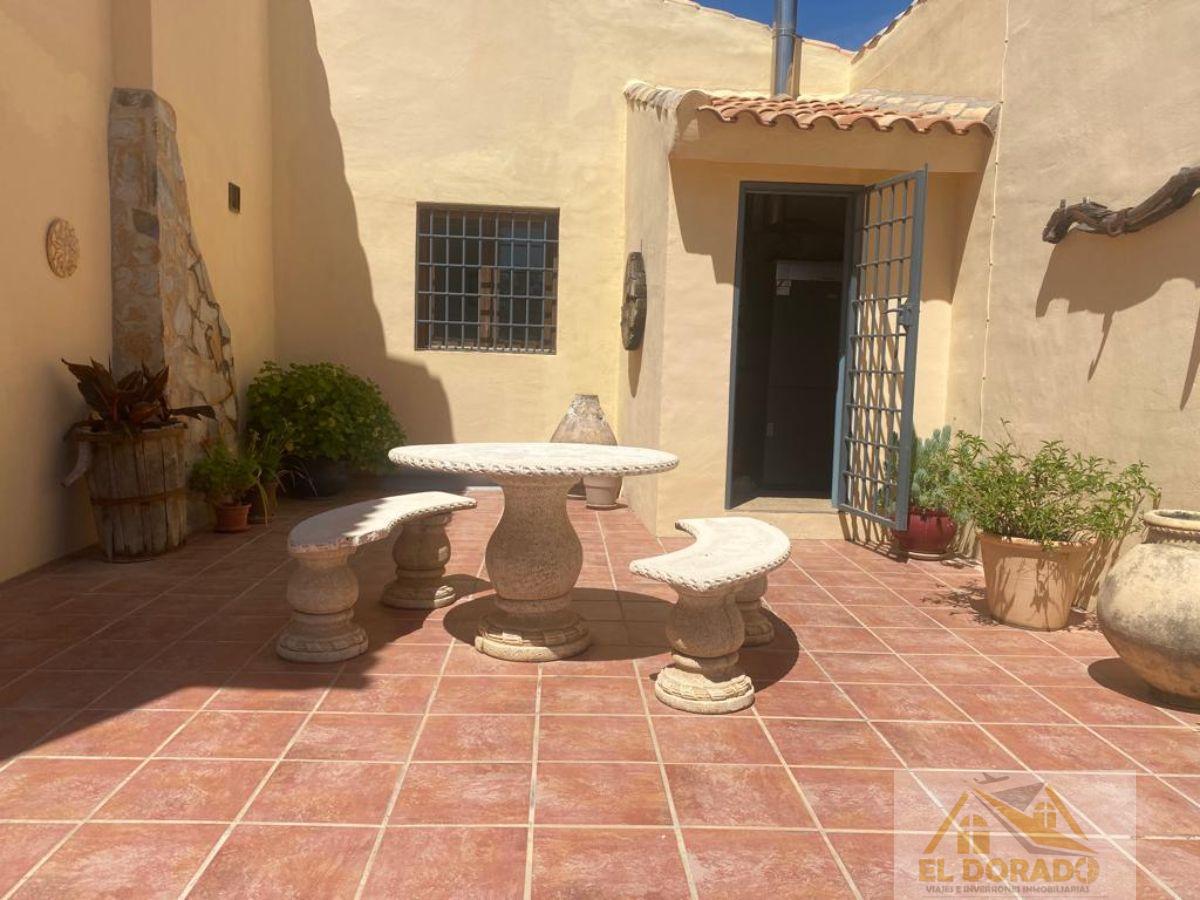 Zu verkaufen von villa in
 Abarán