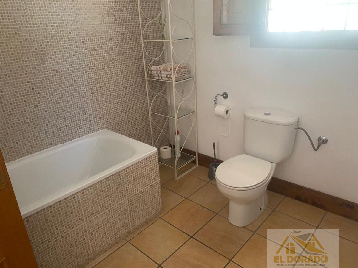Zu verkaufen von villa in
 Abarán
