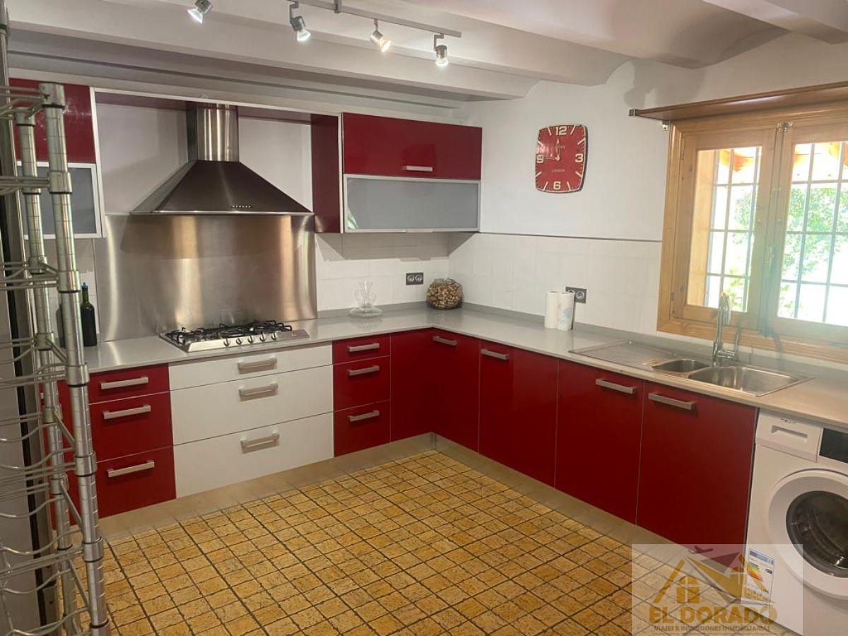 Zu verkaufen von villa in
 Abarán