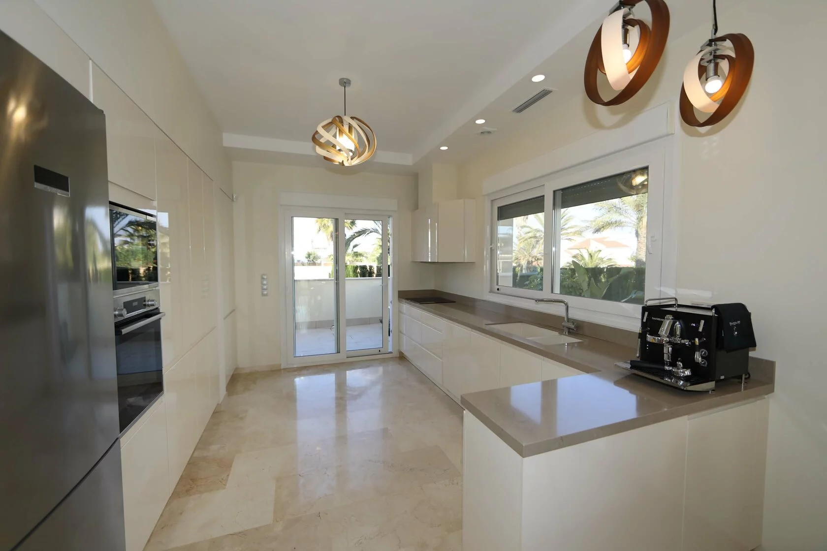 For sale of villa in Orihuela Costa