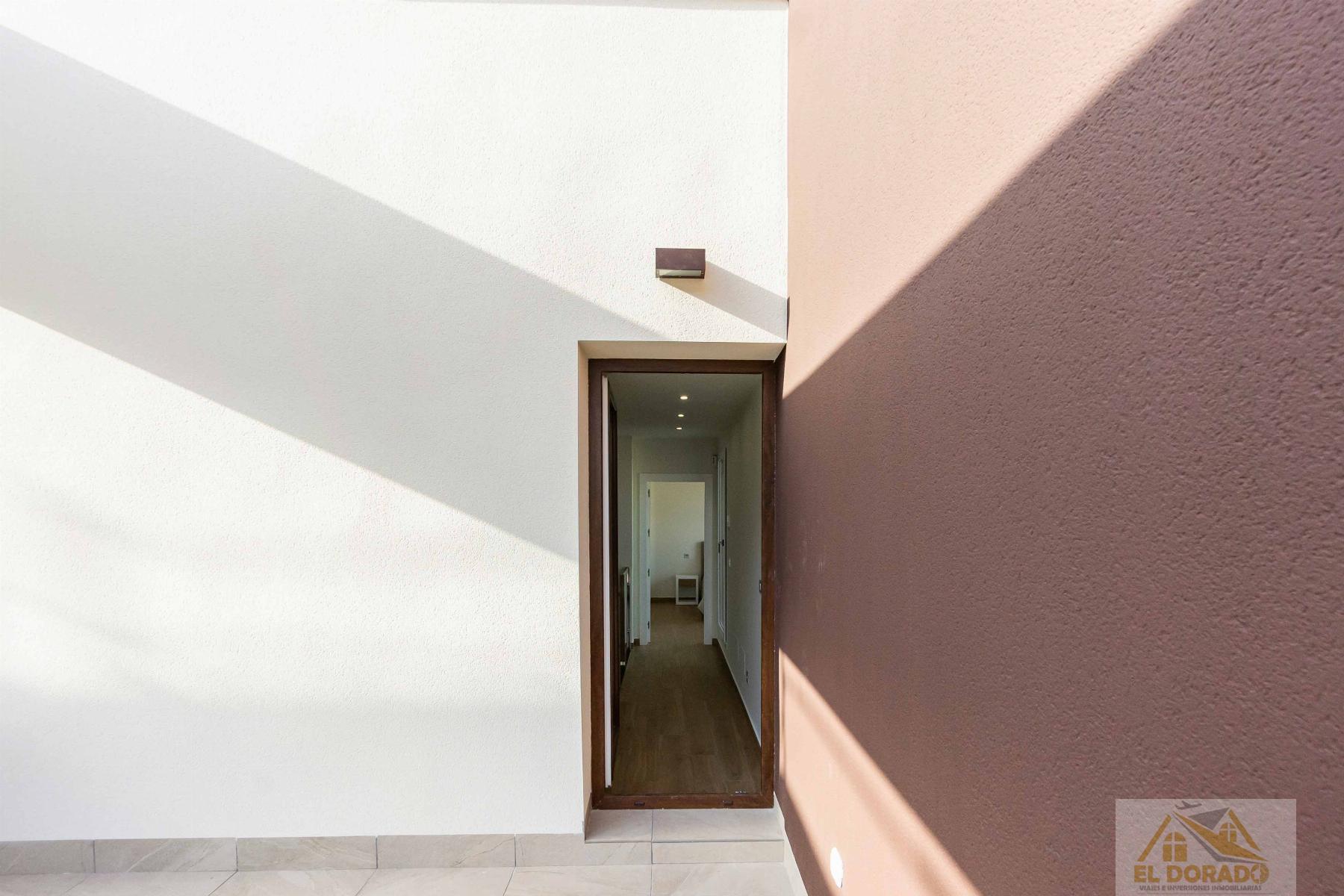 Entry/Exit
