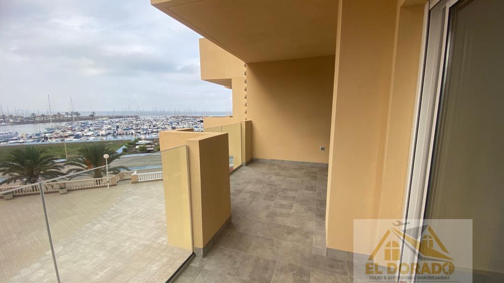 For sale of apartment in La Manga del Mar Menor