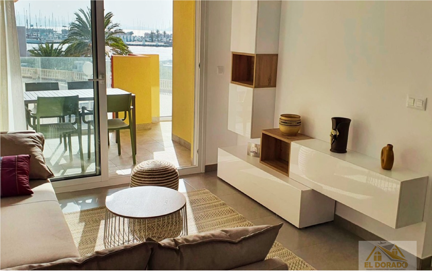 For sale of apartment in La Manga del Mar Menor