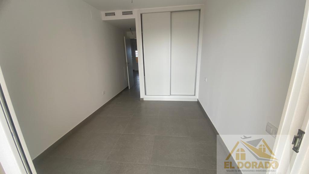For sale of apartment in La Manga del Mar Menor
