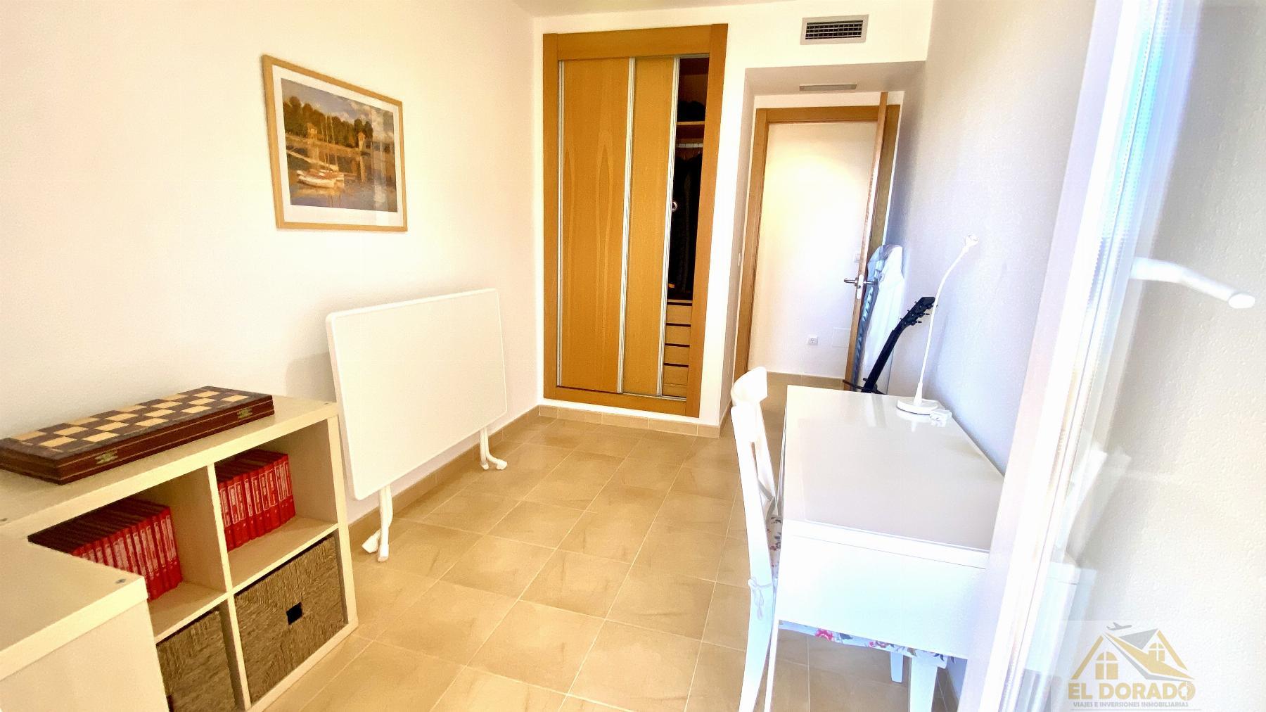 For sale of apartment in La Manga del Mar Menor