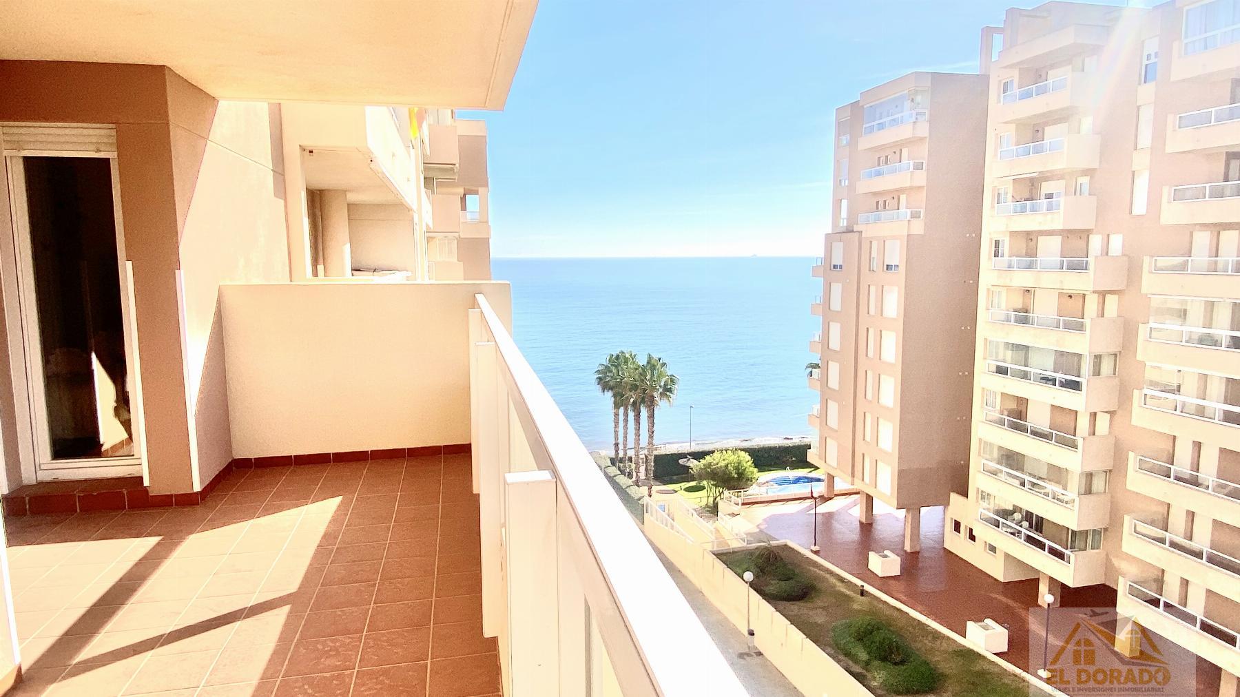 For sale of apartment in La Manga del Mar Menor