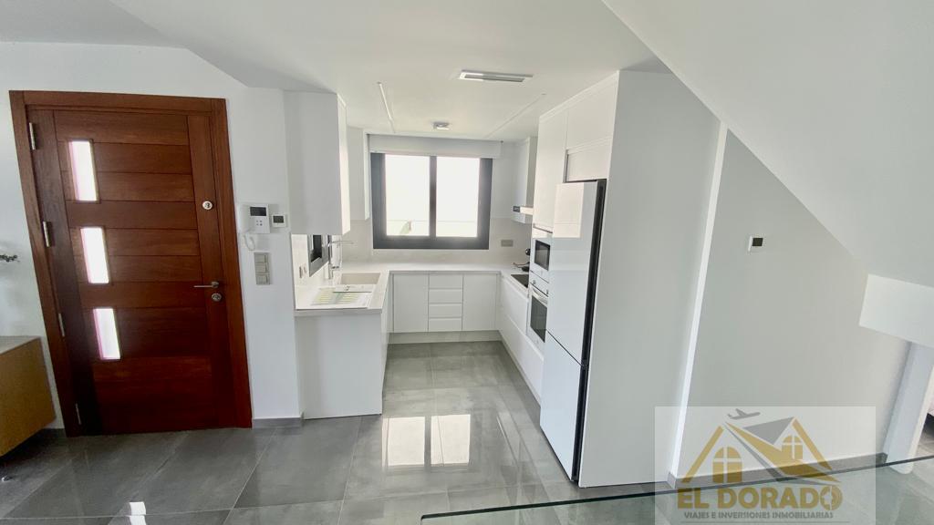 For sale of chalet in Torrevieja