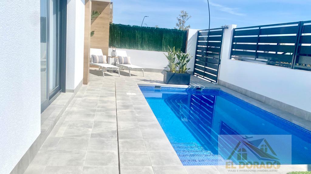 Zu verkaufen von villa in
 Murcia