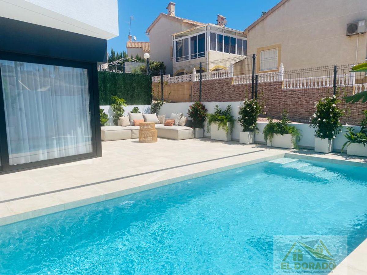 Köp av herrgård i Orihuela