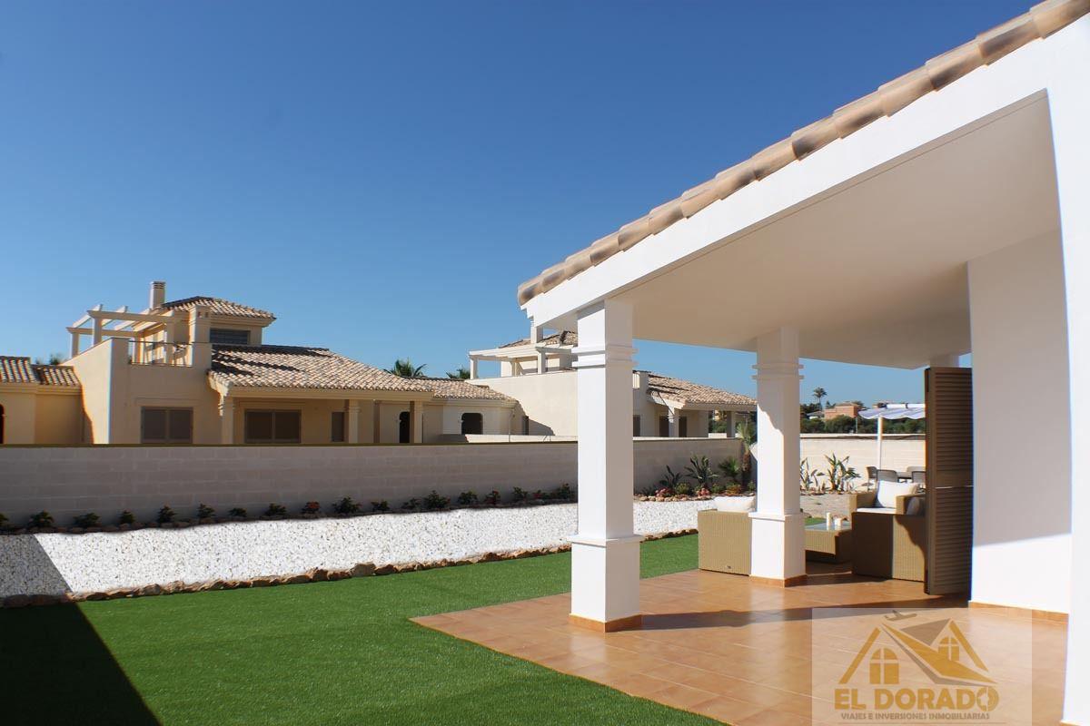 Köp av herrgård i La Manga del Mar Menor