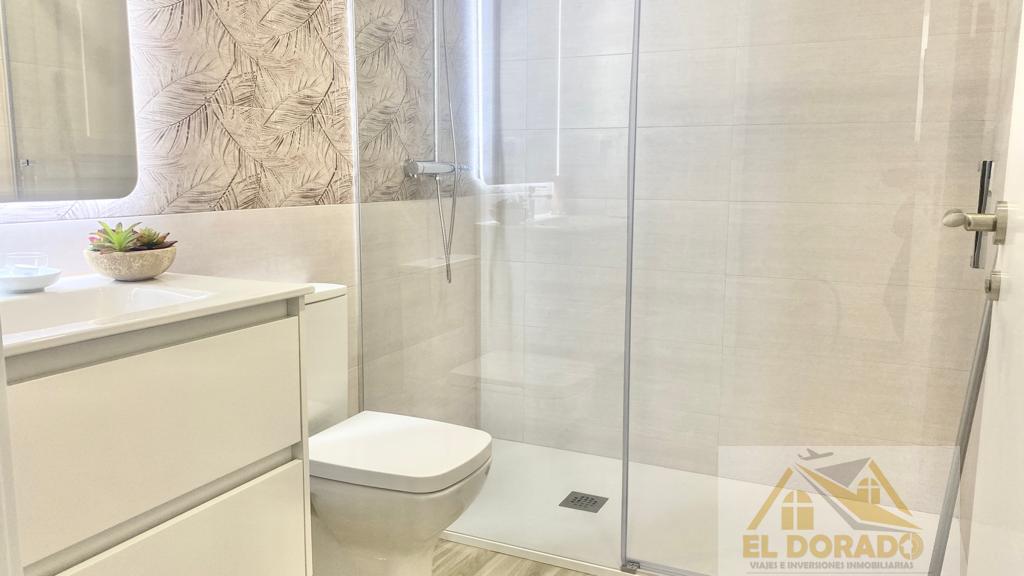 Verkoop van duplex appartement in La Manga del Mar Menor