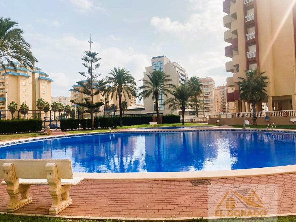 Verkoop van duplex appartement in La Manga del Mar Menor