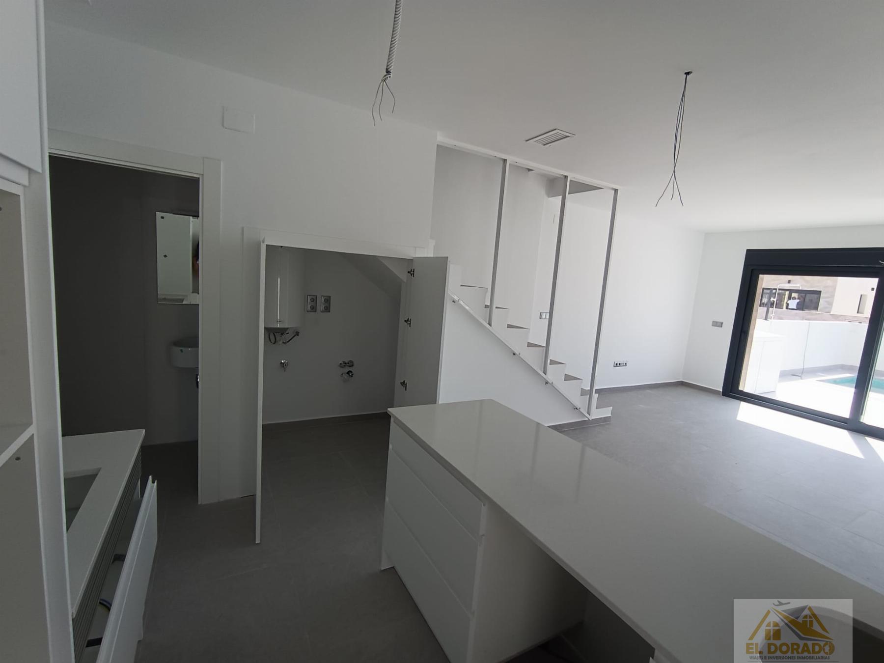 Venta de villa en Daya Nueva Venta de villa en Daya Nueva