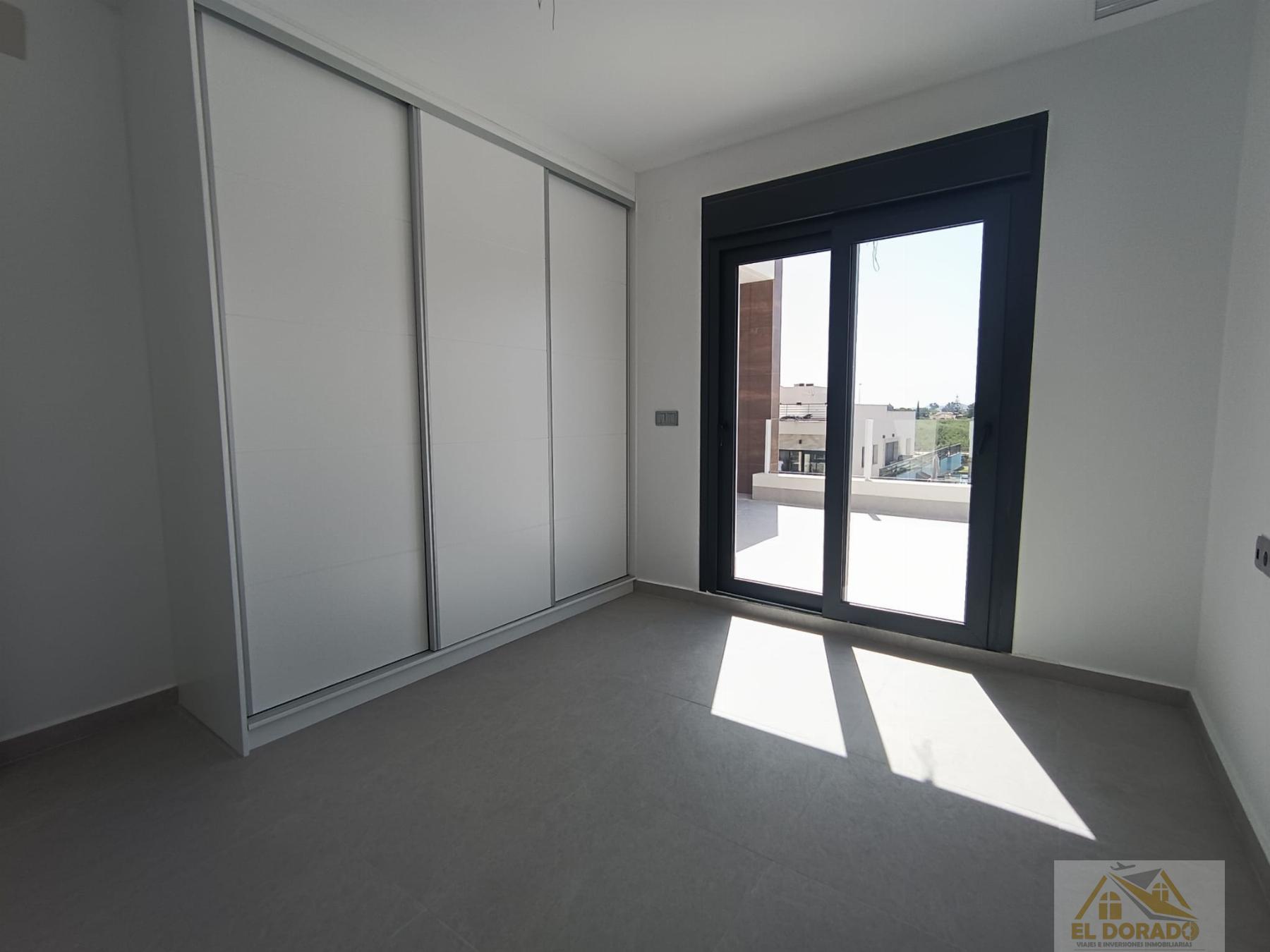 Venta de villa en Daya Nueva