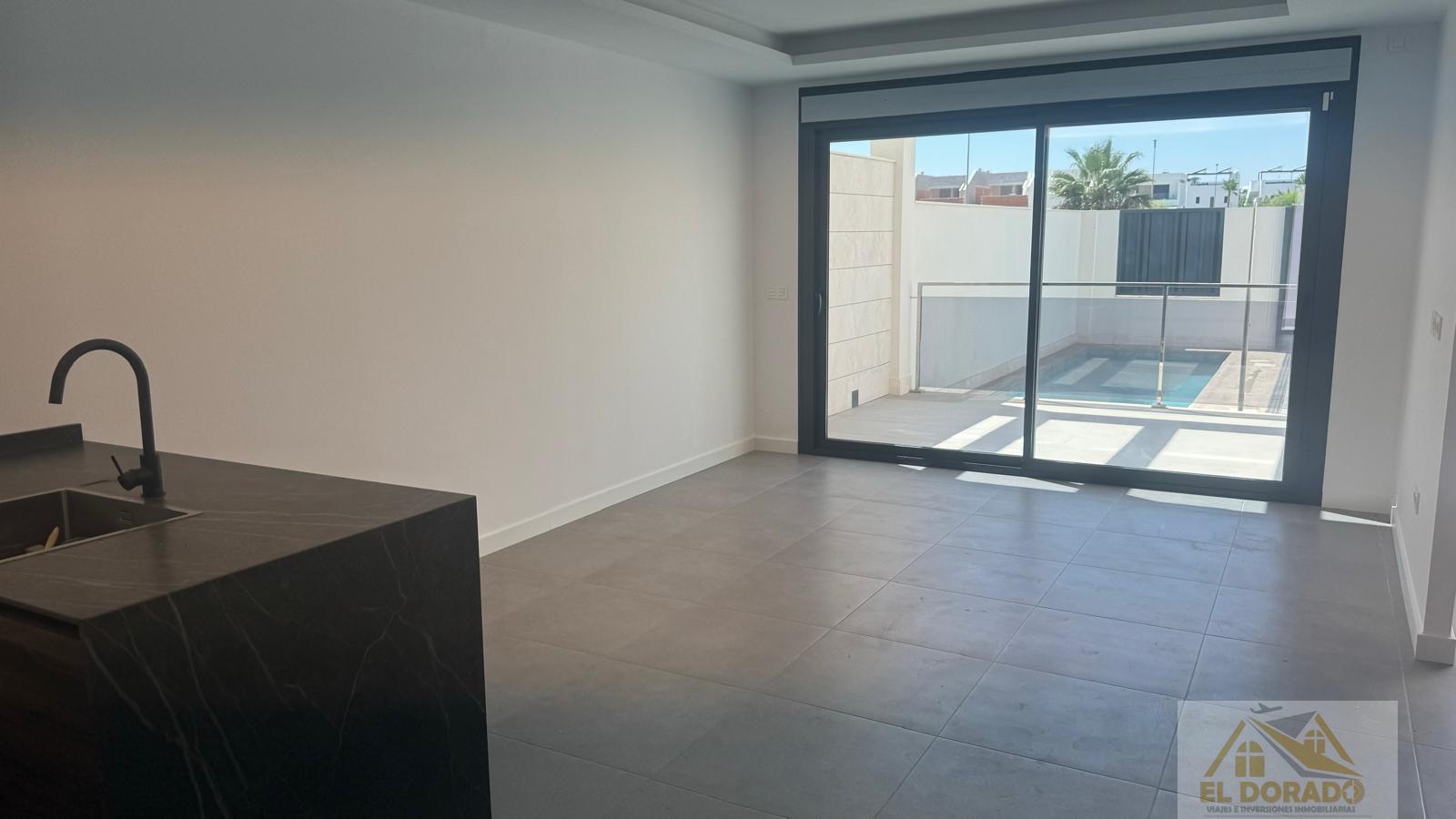 For sale of chalet in Santiago de la Ribera