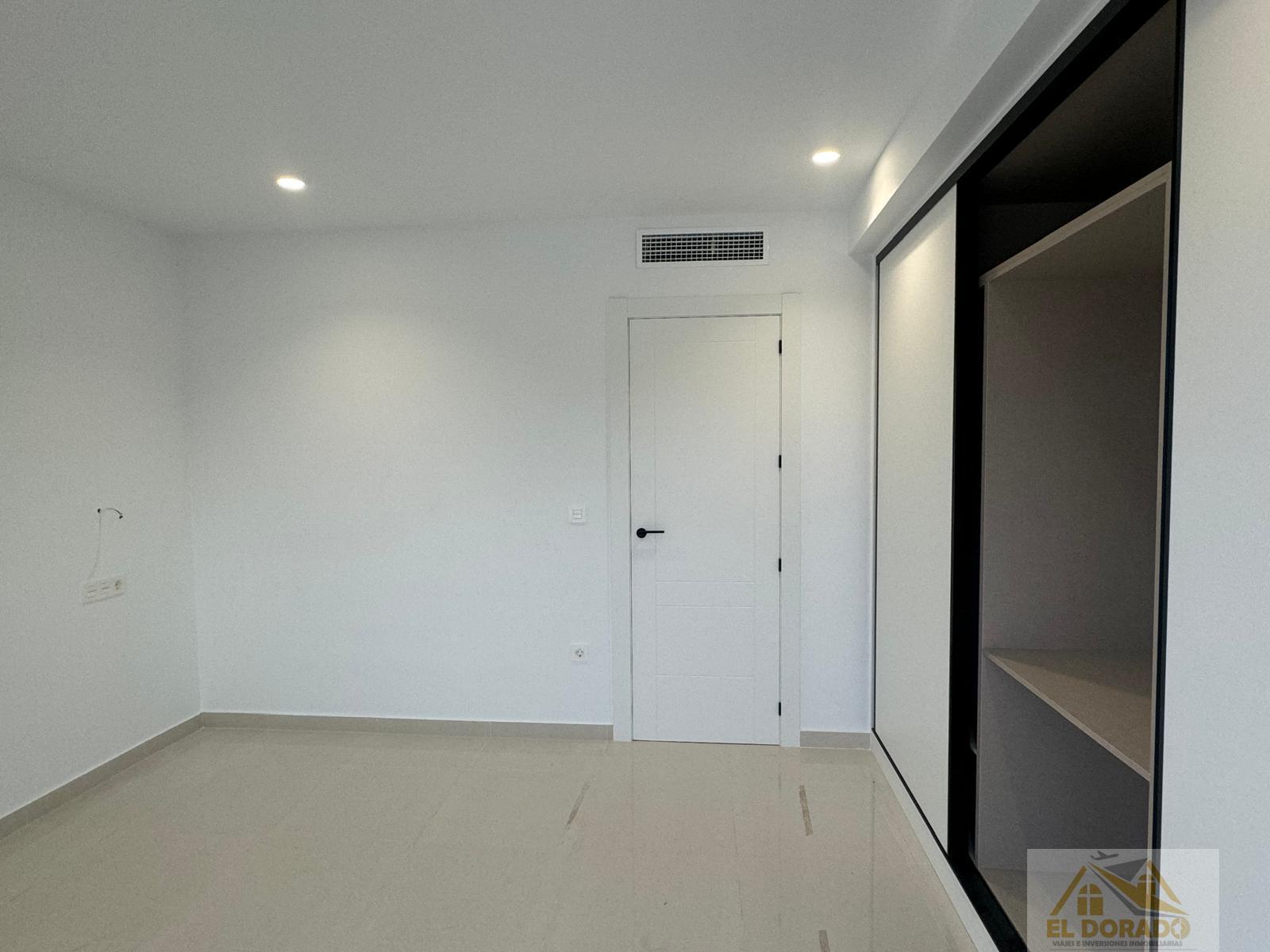 Venta de chalet en Benferri