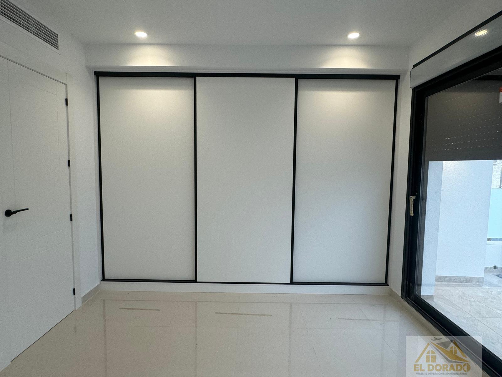 Venta de chalet en Benferri