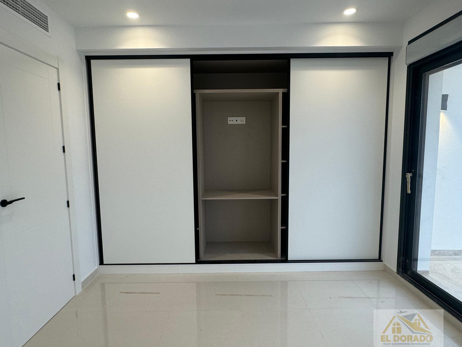 Venta de chalet en Benferri