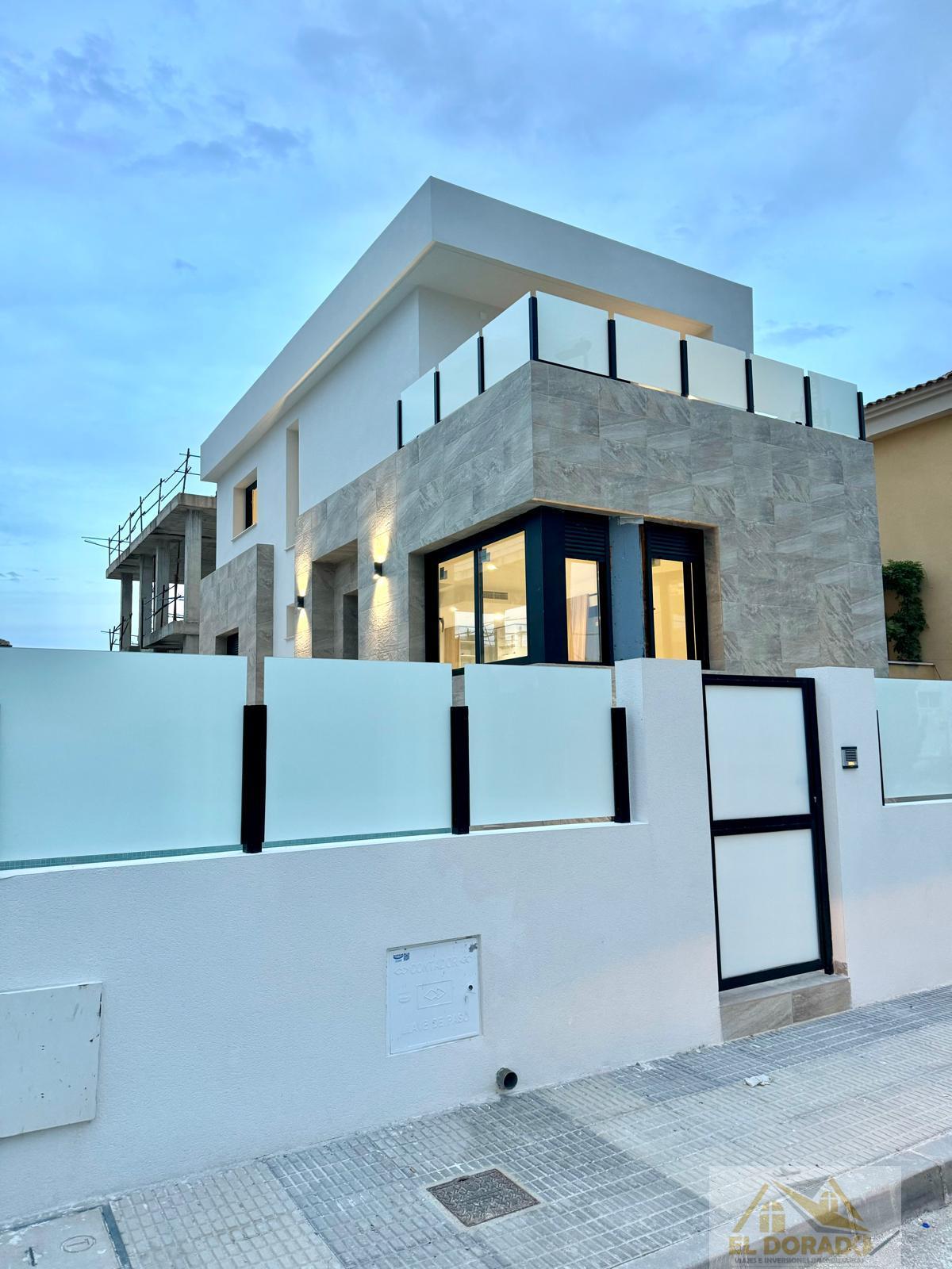 Köp av chalet i Benferri