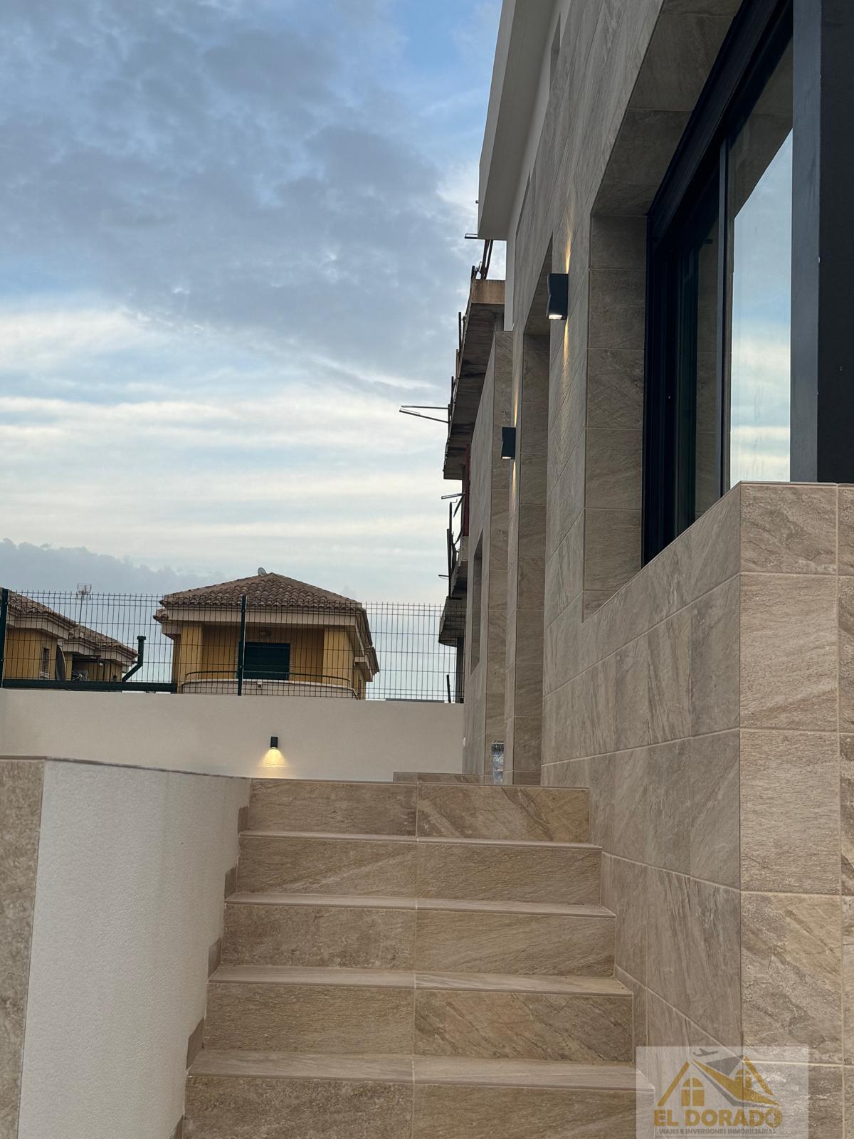 Köp av chalet i Benferri