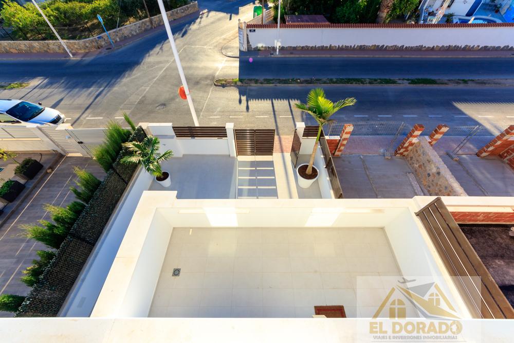 Venta de chalet en Pilar de la Horadada