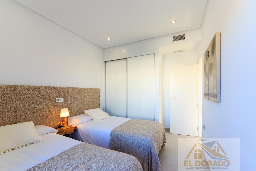 Venta de chalet en Pilar de la Horadada