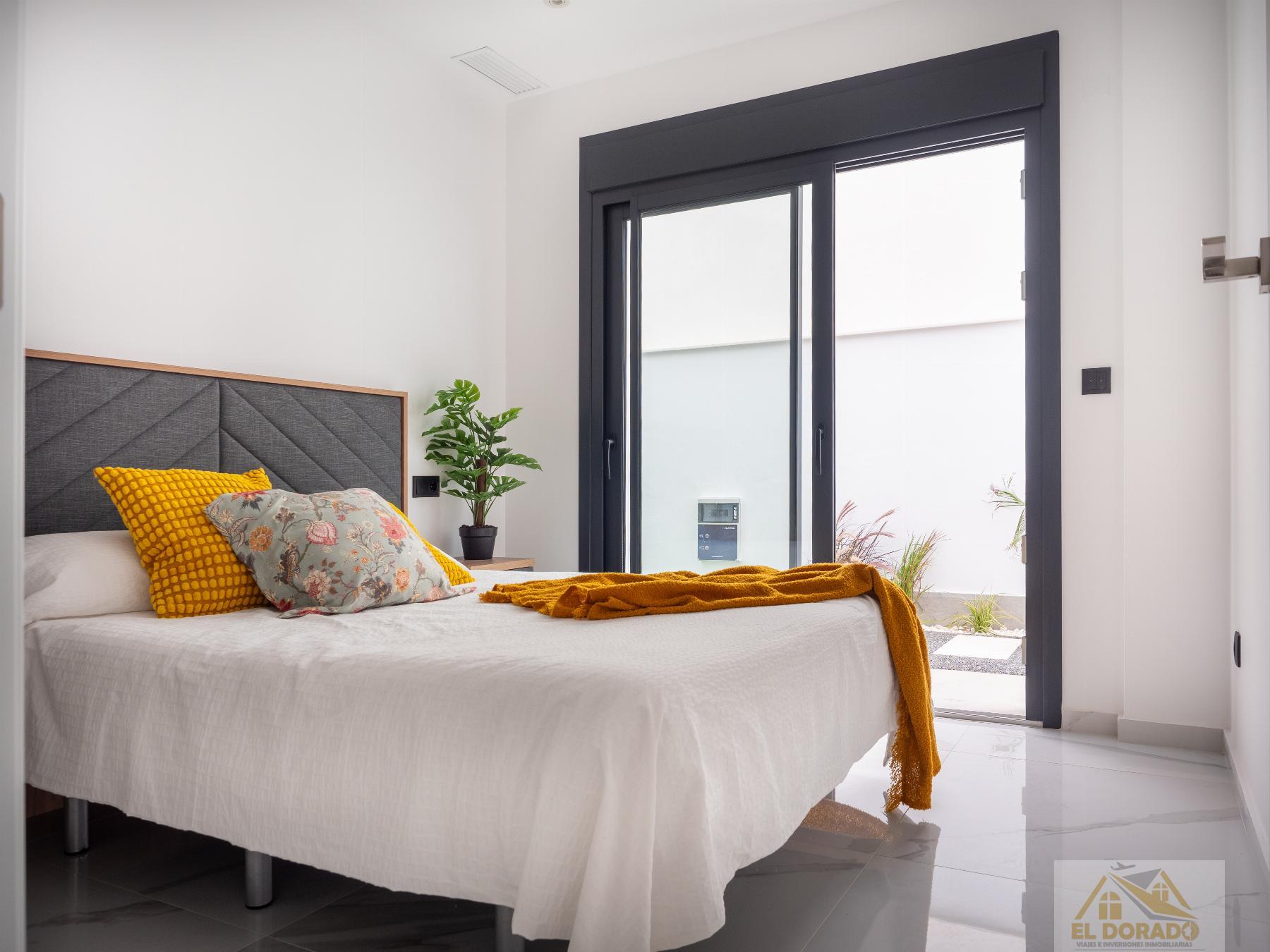 For sale of villa in San Pedro del Pinatar