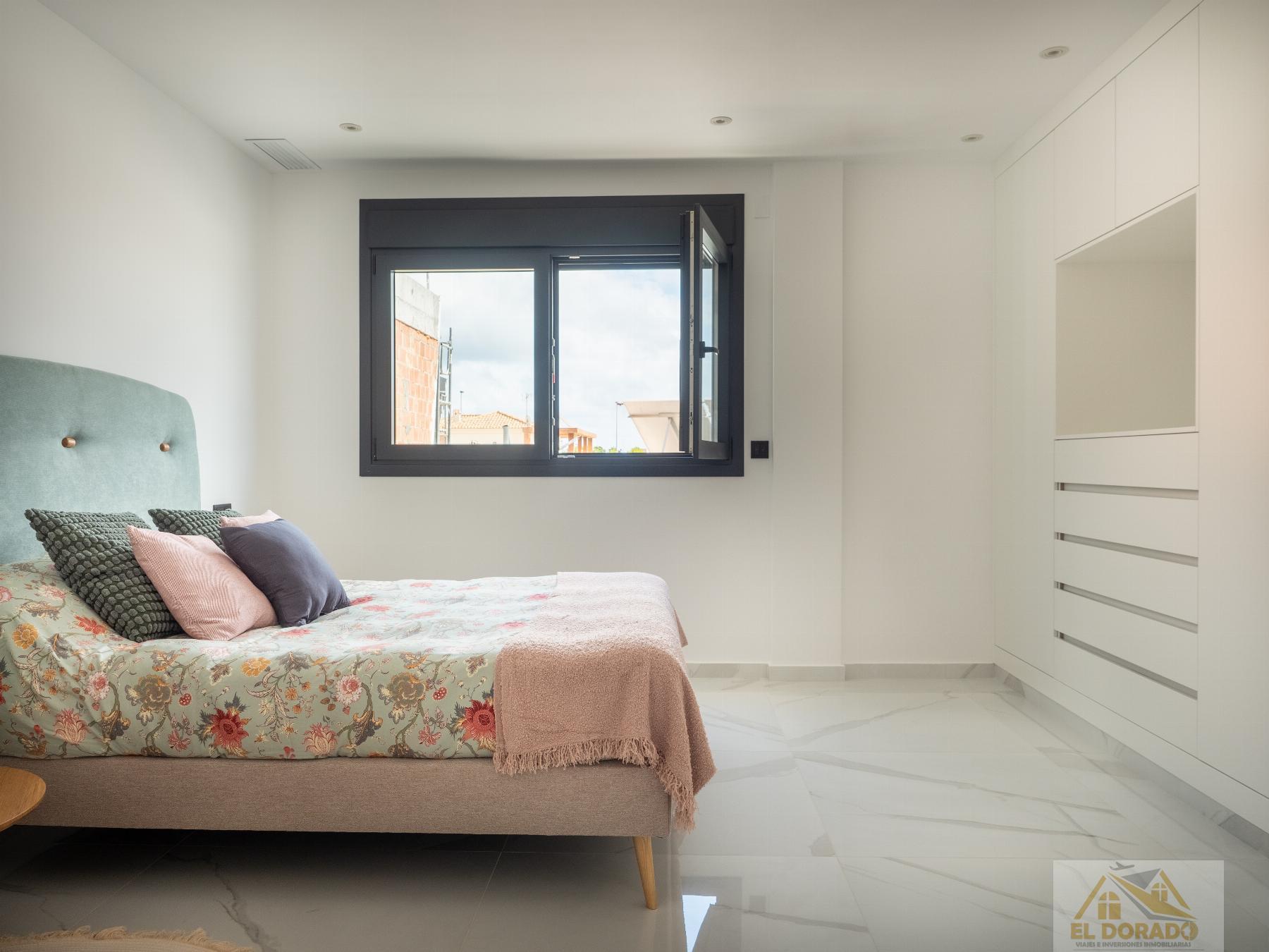 For sale of villa in San Pedro del Pinatar