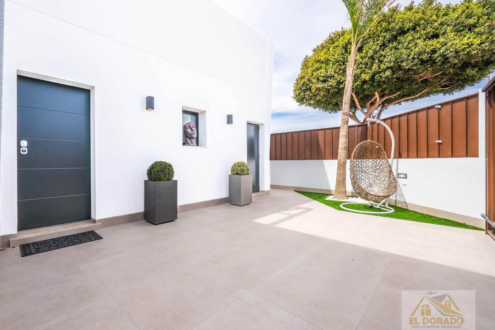 For sale of villa in Torre Pacheco