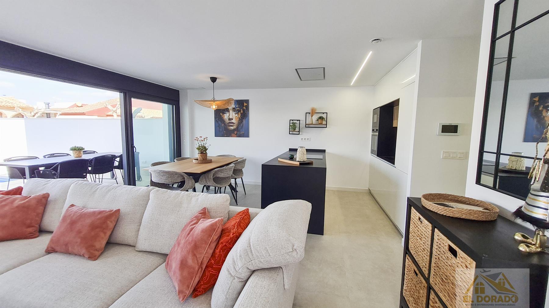 Venta de villa en San Pedro del Pinatar